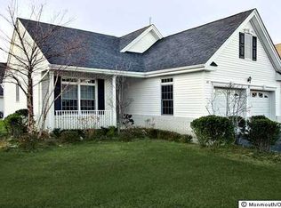 45 Londonberry Dr, Holmdel, NJ 07733