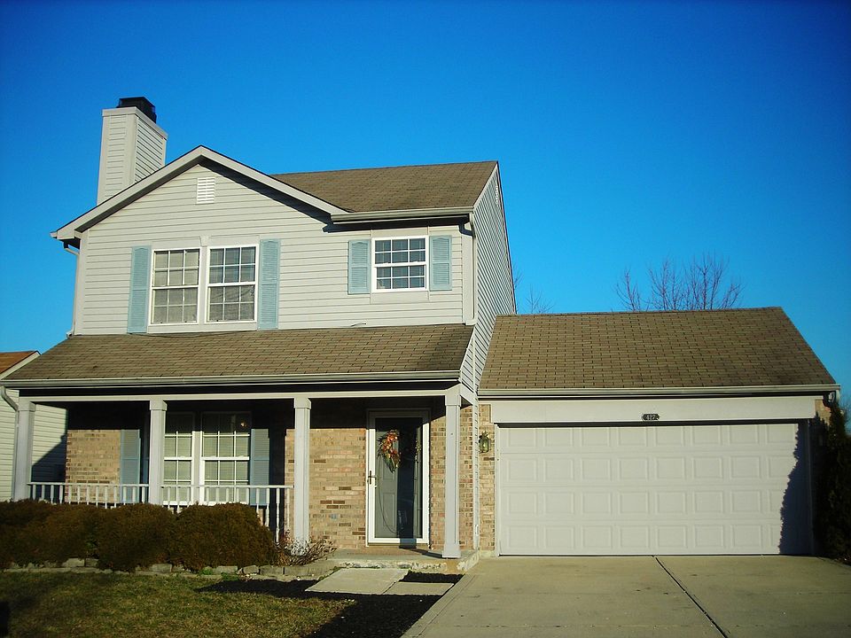 1st image of 427 Grand Woods Dr