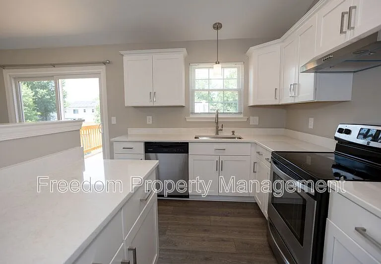 10116 Wimbledon Ct — Photo 27