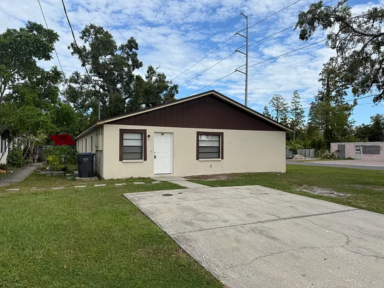 6901 Blossom Ave #A — Photo 1