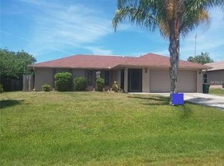 6151 Avila St, Englewood, FL 34224