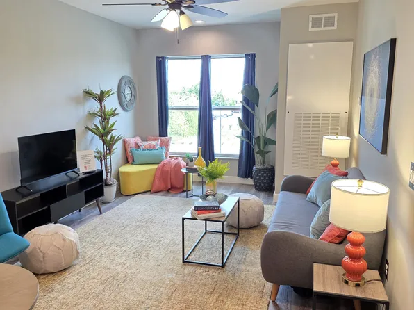 Autumn Towne Senior Apartments