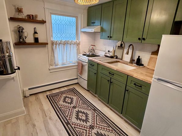 (undisclosed Address)