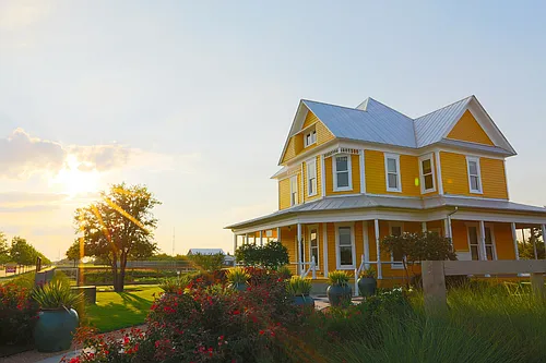 Harvest House Photo 1