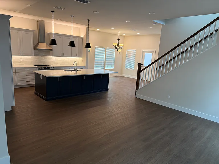 59 Weeden St — Photo 18