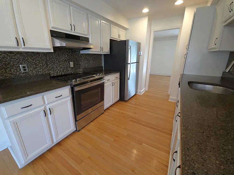 1200 Springfield Ave #1D — Photo 8
