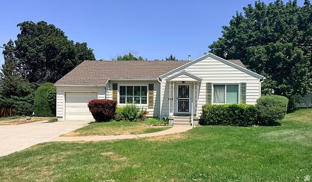 1st image of 3339 E Joyce Dr
