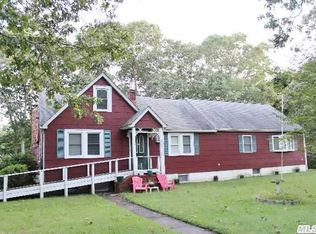 20 Shannon Blvd, Yaphank, NY 11980
