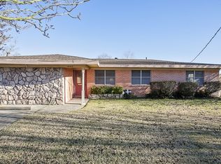 2137 3rd St, Port Neches, TX 77651