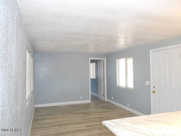 3rd image of 404 E BONITA Street