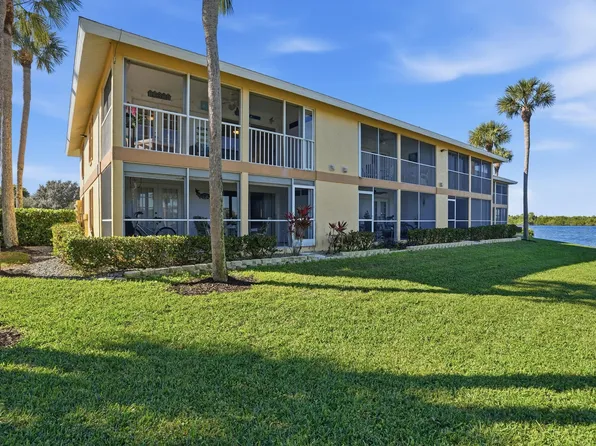 1175 Mainsail Dr Unit 715, Naples, FL 34114