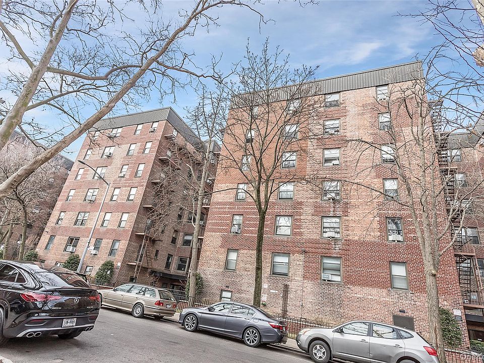 1st image of 32-22 92 Street #603