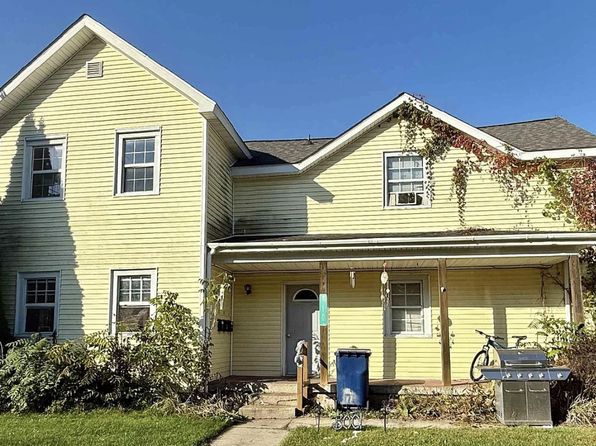 710 Chesaning St APT 1