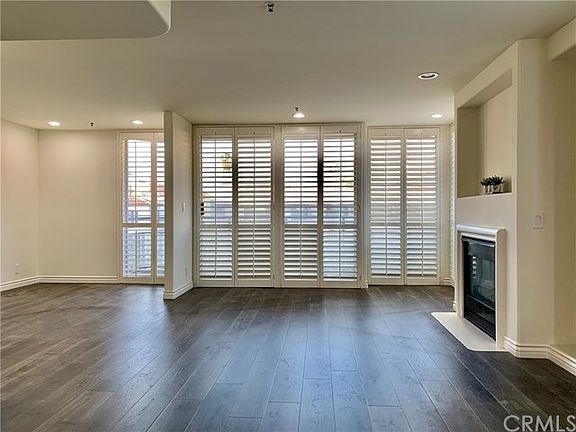 3rd image of 1823 Manning Ave APT 204