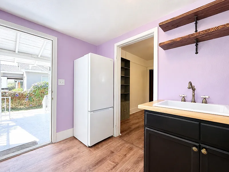 Studio, 1.0 bath, 450 sqft, $1,400 — Photo 3