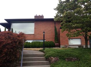 5850 Oberlin Ave NE, Seattle, WA 98105