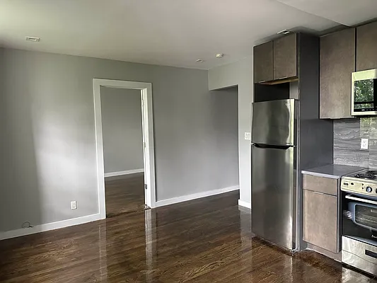 Rented by Premier One Realty LLC | media 6