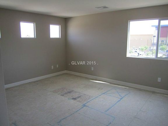 5th image of 8223 Southern Cross Ave