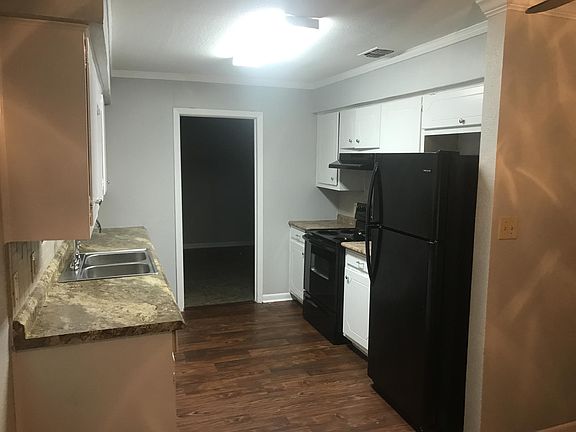 5th image of 1216 Baxley Ln