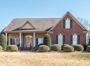 377 Old South Rd, Duncan, SC 29334