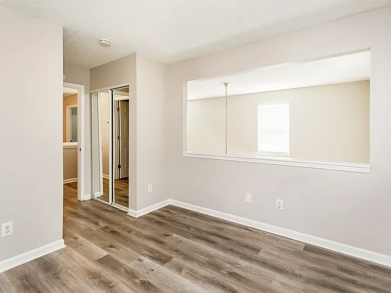 205 Silver Ridge Dr — Photo 9