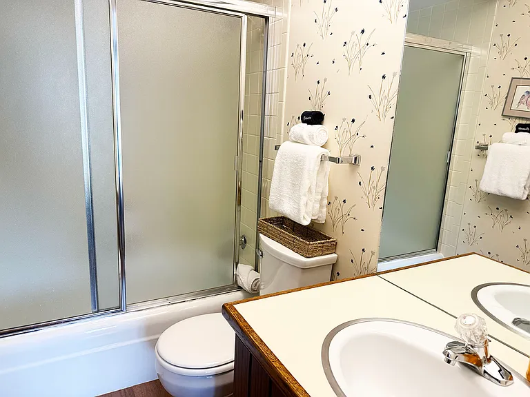 2080 Trollhaugen Ct #310 — Photo 27