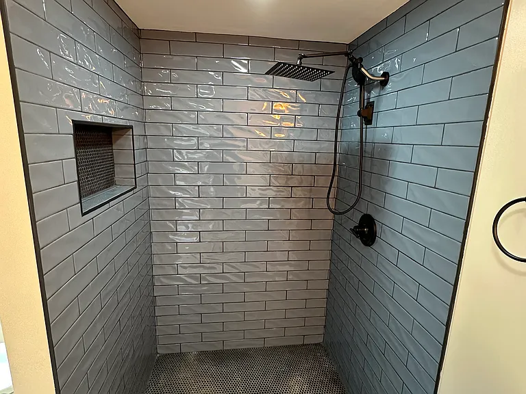 2427 Wythe Ave — Photo 11