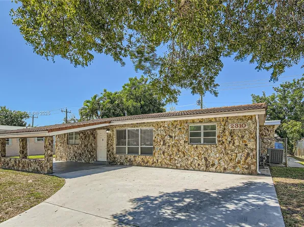 2310 N 65th Way, Hollywood, FL 33024