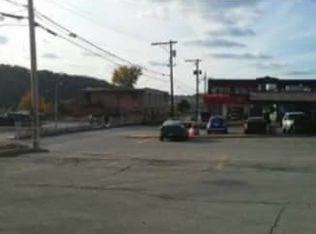 312 Market St, East Liverpool, OH 43920