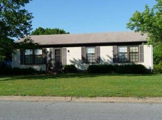 800 Tipperary Dr, Greensboro, NC 27406