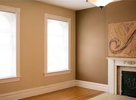 4th image of 3458-3460 Sidney St