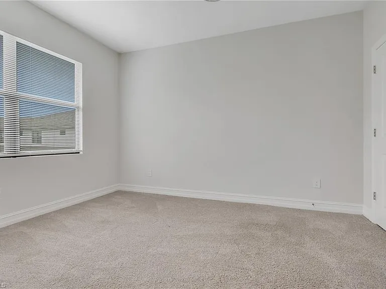 7501 Carnegie Way — Photo 21