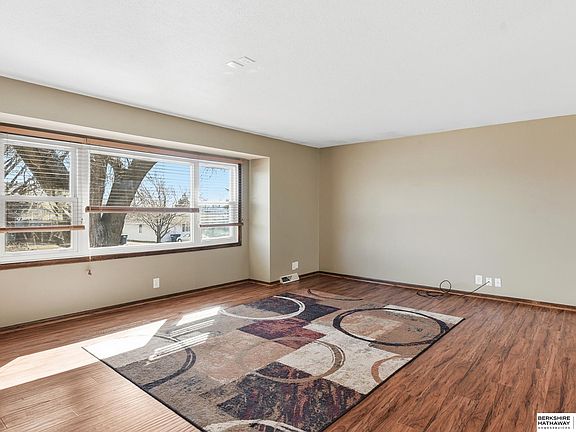 5th image of 4008 N 93rd St