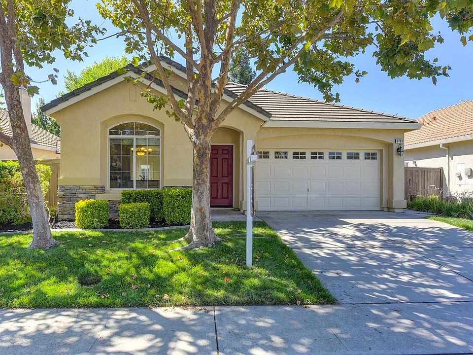 1st image of 9796 W Taron Dr