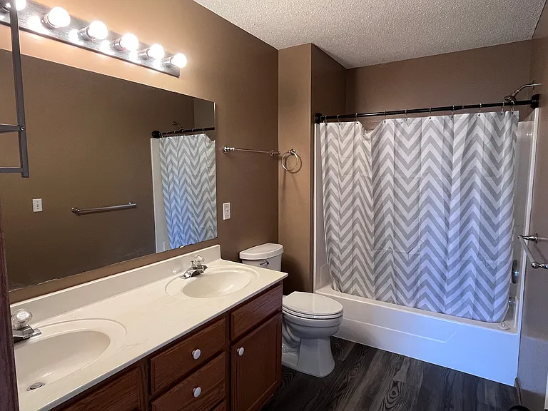 Bathroom second floor