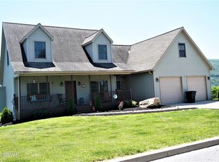 387 Warren St, Montoursville, PA 17754