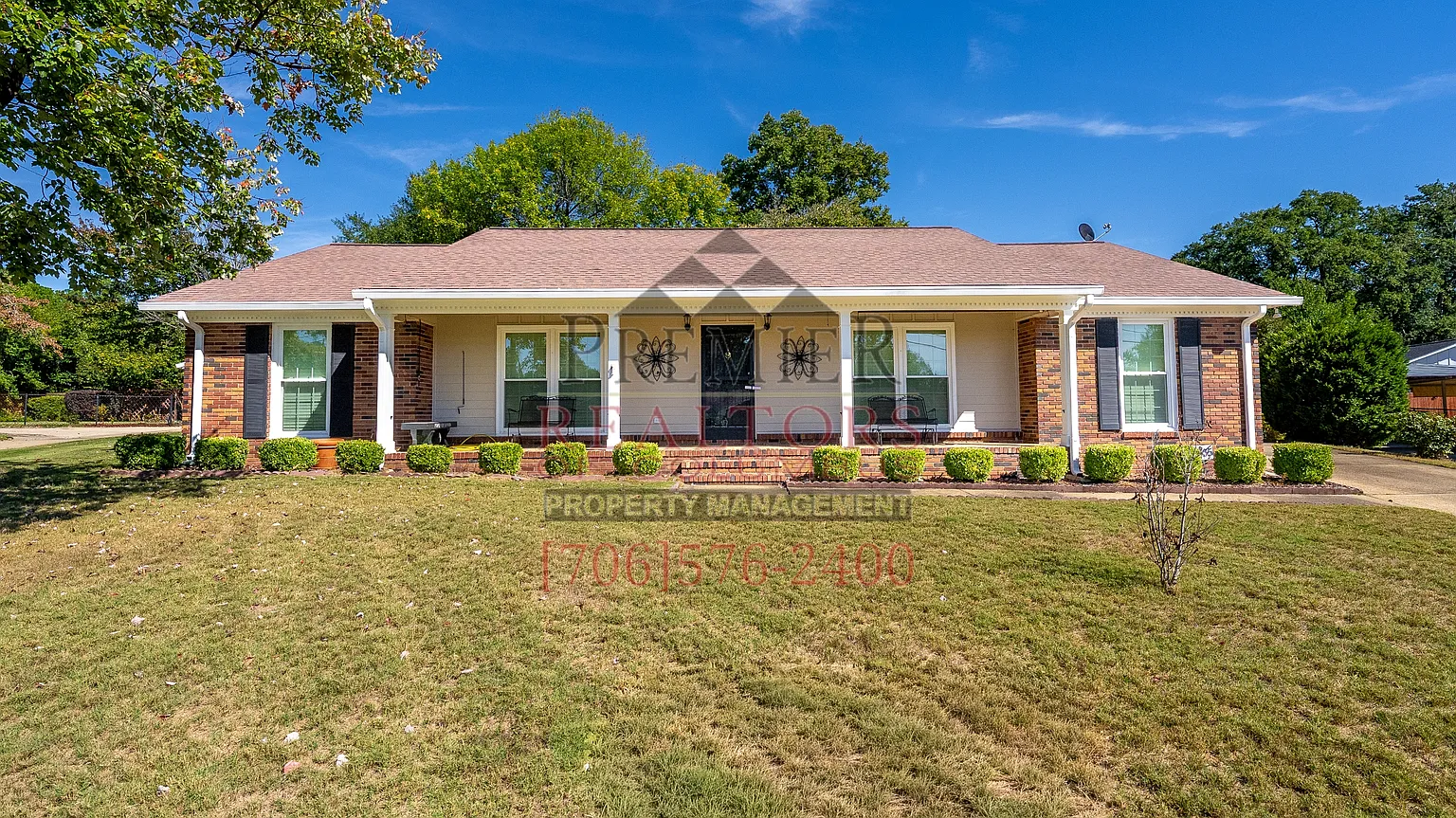2335 Nottingham Dr photo 1