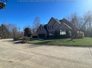 115 Laurel Xing, Huntington, WV 25705