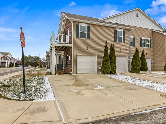 4th image of 12035 Zircon Ln #1200