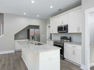 1653 Sumner Ave, Charleston, SC 29406