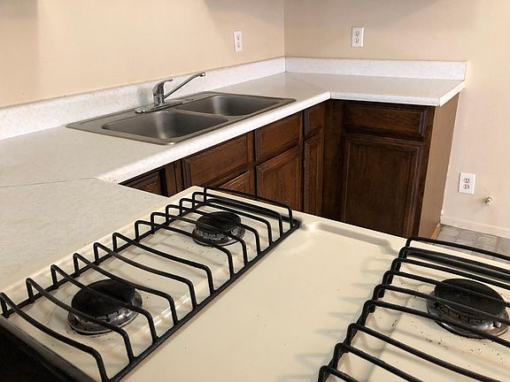 2nd image of 731 Upton Dr APT B
