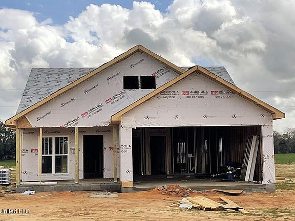 3rd image of 117 Magnolia Farms Dr