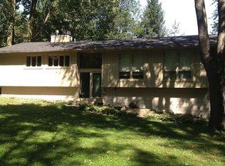 91 Feldspar Dr, Williamston, MI 48895