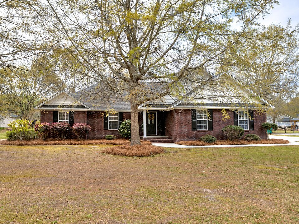 1st image of 1353 McKenzie Rd