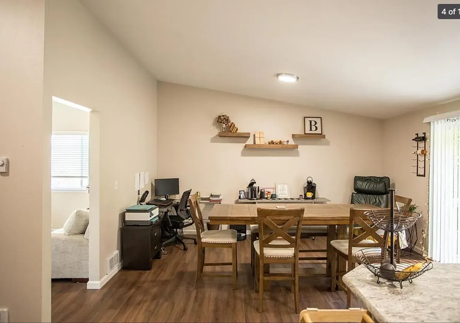 Rent: $2750; 3 bed 2 bath — Photo 4