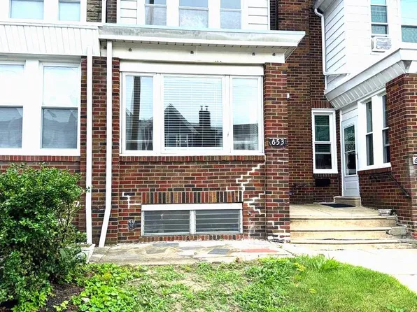 653 Gerhard St, Philadelphia, PA 19128