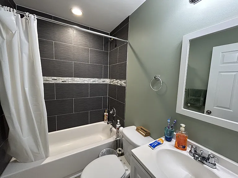 1625 Spruce St #2 — Photo 13
