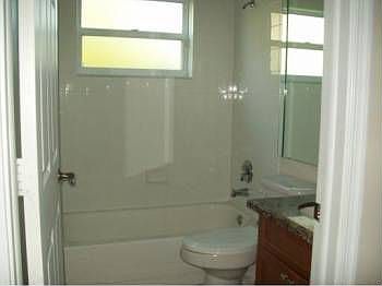 5th image of 1400 Coral Springs Dr