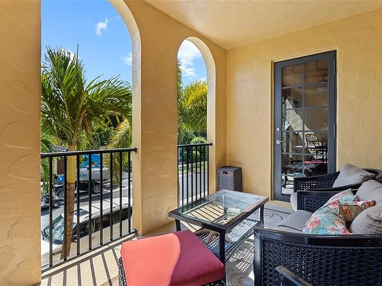8965 Malibu Ln #802 — Photo 21