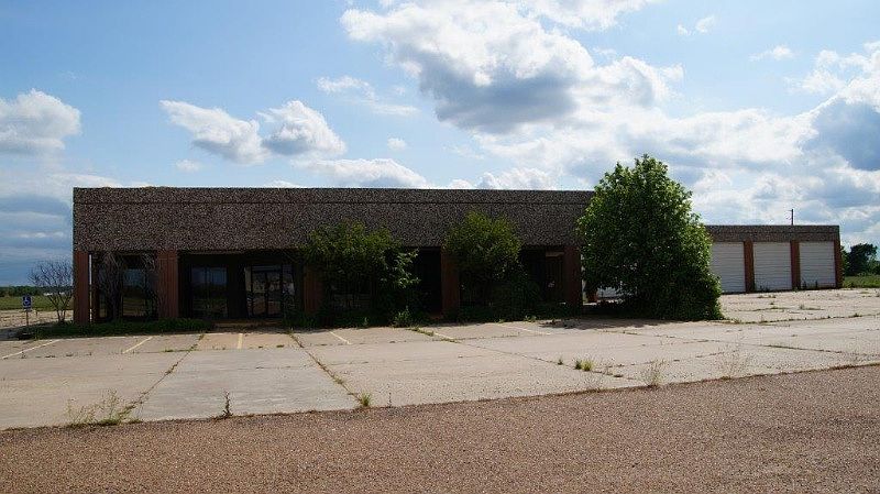 1st image of 3637 W State Highway 71